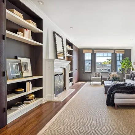 Buy this 3 bed condo on 1870 Jackson Street in San Francisco, CA 90214