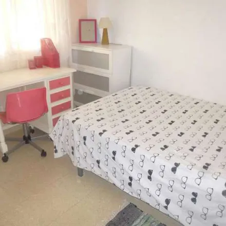 Rent this 2 bed apartment on Plaza Benigno Santiago Peña in 29012 Málaga, Spain
