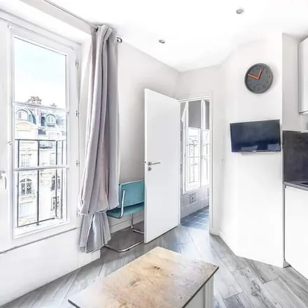 Image 3 - Paris, Ile-de-France, France - Apartment for rent