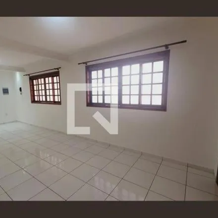 Rent this 3 bed house on Rua Aristides de Souza in Paulínia - SP, 13142-398