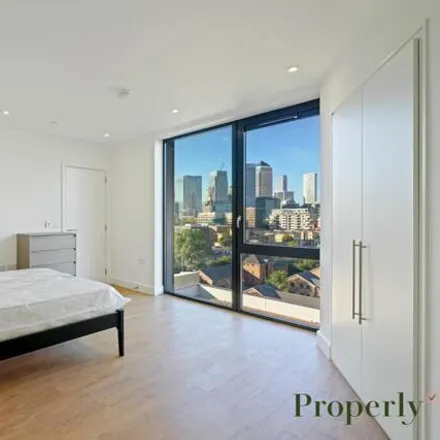 Image 6 - Wharf View Court, 12 Blair Street, London, E14 0NY, United Kingdom - Apartment for rent