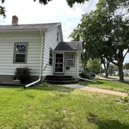 Image 3 - 98 Jackson St, Fort Atkinson, Wisconsin, 53538 - House for sale