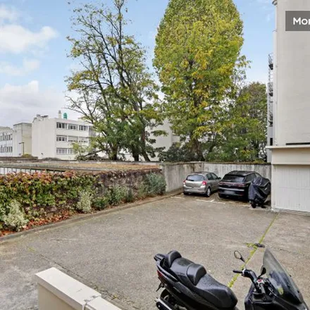 Image 3 - 6 Rue Édouard Nortier, 92200 Neuilly-sur-Seine, France - Apartment for rent