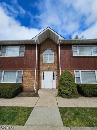 Buy this 1 bed condo on 134 Sherwood Avenue in Paterson, NJ 07502