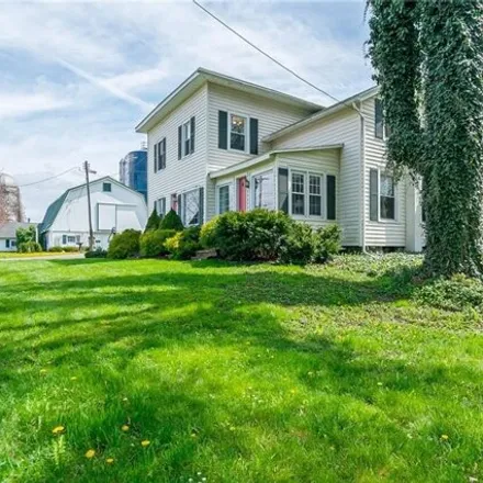 Image 3 - 3350 Curtis Rd, Syracuse, New York, 13215 - House for sale