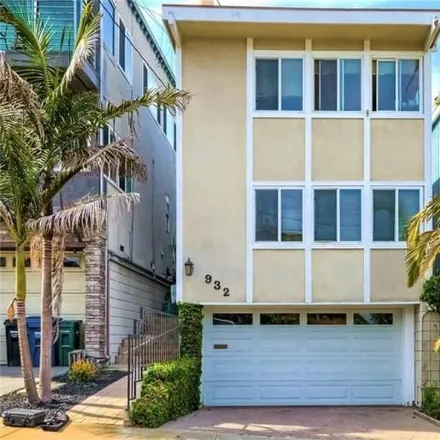 Buy this 4 bed house on 934 18th Street in Hermosa Beach, CA 90254