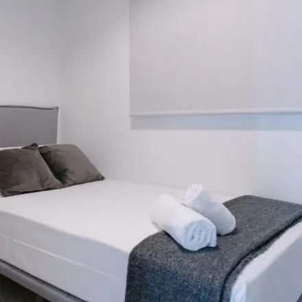 Rent this 4 bed room on Carrer de l'Arquitecte Alfaro in 31, 46011 Valencia