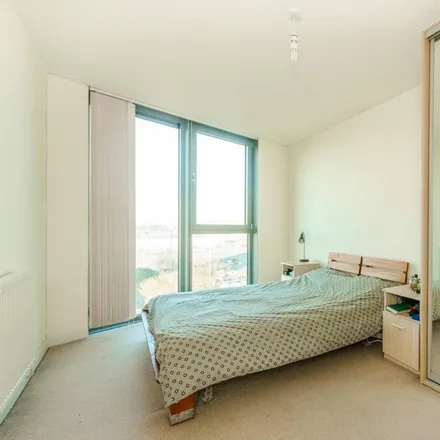 Image 4 - George Hudson Tower, High Street, London, E15 2PP, United Kingdom - Apartment for rent