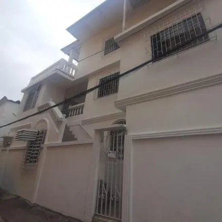 Image 2 - Aeropuerto Internacional José Joaquín de Olmedo, Avenida de las Américas, 090513, Guayaquil, Ecuador - House for sale