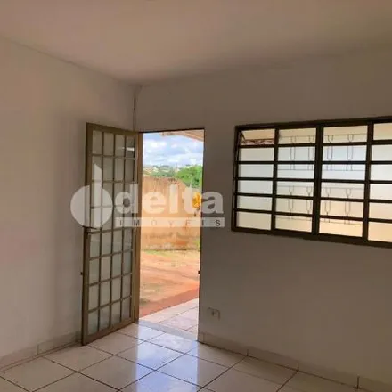 Rent this 2 bed house on Rua Maria Salvina Carvalho in Morada da Colina, Uberlândia - MG