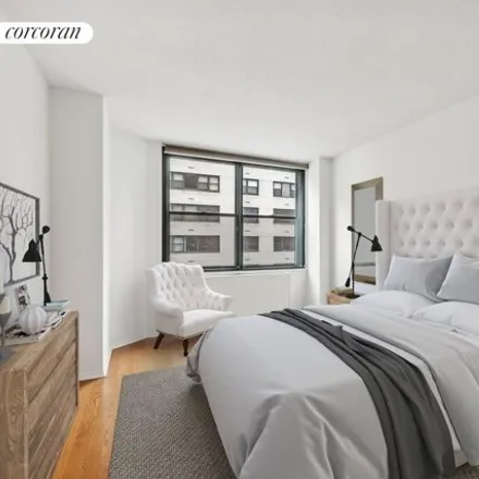 Image 3 - 1690 2nd Avenue, New York, NY 10128, USA - Apartment for sale