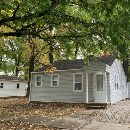 Image 1 - Our Redeemer Lutheran Church, East College Avenue, Greenville, IL 62246, USA - House for sale