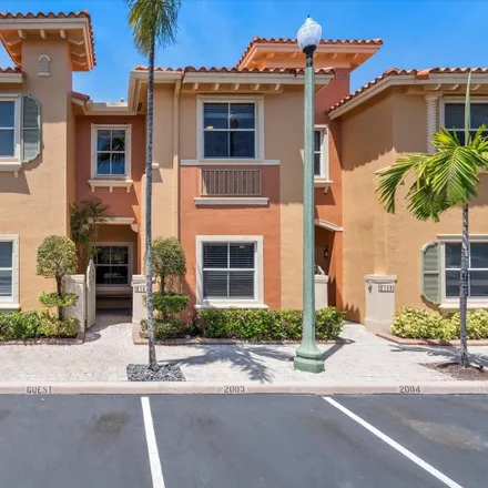 Buy this 3 bed townhouse on 2133 Anchor Court in Avon Park, Dania Beach