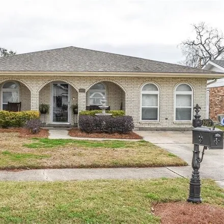 Buy this 3 bed house on 1917 Richland Avenue in Metairie, LA 70001