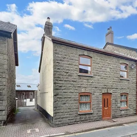 Buy this 3 bed townhouse on A470 in Builth Wells, LD2 3BN