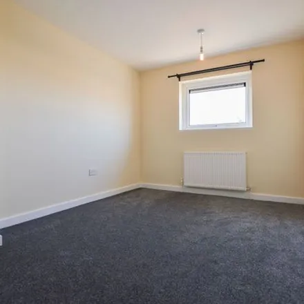 Rent this 3 bed duplex on Drumcliff Road in Leicester, LE5 2LH