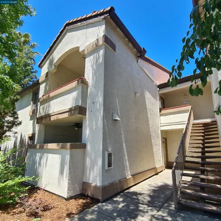 Buy this 3 bed condo on Circle K in 7966 Walerga Road, Sacramento County