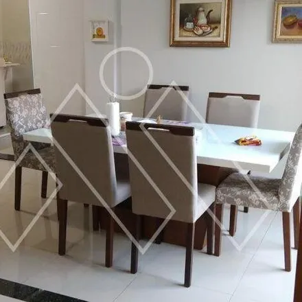 Buy this 3 bed house on Rua Delfim Moreira in Champagnat, Londrina - PR