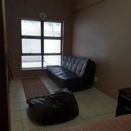 Rent this 2 bed apartment on Standard Bank in Kingsway Avenue, Rossmore
