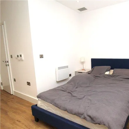 Image 3 - Westgate, West Gate, London, W5 1DT, United Kingdom - Apartment for rent