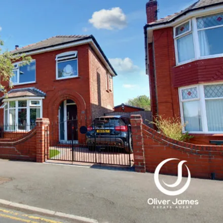 Rent this 3 bed house on Prospect Road in Cadishead, M44 5AW