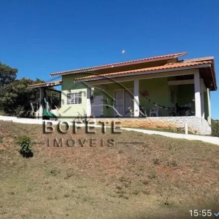 Buy this 3 bed house on Rua Augusto César in Pardinho, Região Geográfica Intermediária de Bauru - SP