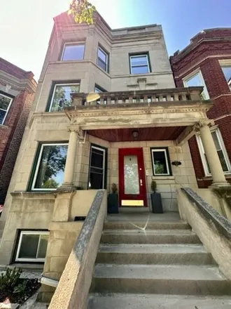 Buy this 9 bed house on 1448 North Kedzie Avenue in Chicago, IL 60647