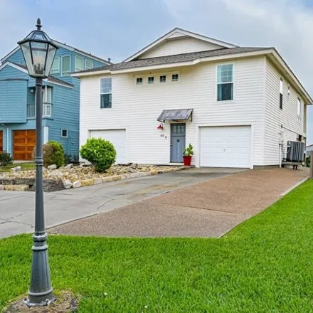 Buy this 3 bed house on 291 Port Saint Claire in Aransas County, TX 78336