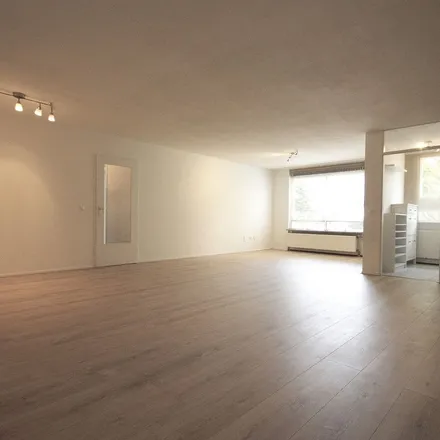 Rent this 4 bed apartment on Noordwal 47 in 2513 EB The Hague, Netherlands