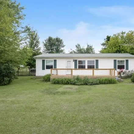 Buy this 3 bed house on Katterman Road in Fincastle, Brown County