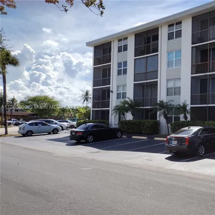 Buy this 2 bed condo on 4501 Northeast 21st Avenue in Coral Ridge Isles, Fort Lauderdale