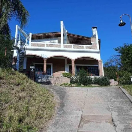 Rent this 2 bed house on Santa Fe in Departamento Colón, Unquillo