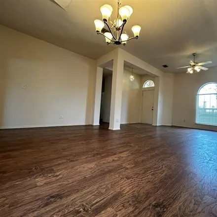 Image 7 - 725 Creekside Drive, Mesquite, TX 75181, USA - House for rent