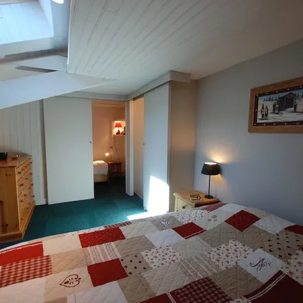Rent this 6 bed apartment on La Salle-les-Alpes in Chemin Terre Ariande, 05240 La Salle-les-Alpes