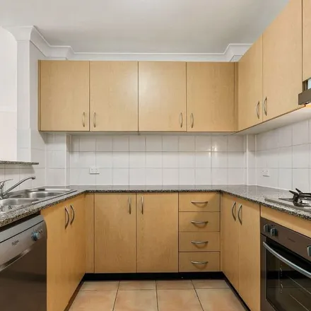 Image 6 - Alma, Renwick Street, Redfern NSW 2016, Australia - Apartment for rent