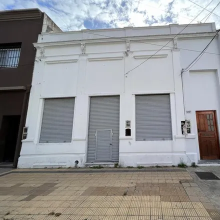 Buy this 2 bed apartment on Valentín Vergara 2032 in Partido de Lomas de Zamora, 1828 Banfield