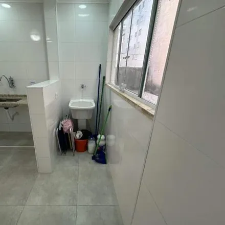 Rent this 2 bed apartment on Rua Doutor João Sampaio 177 in Guilhermina, Praia Grande - SP