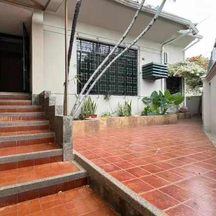 Buy this 8 bed house on Manuel Rendón Seminario 630 in 090112, Guayaquil