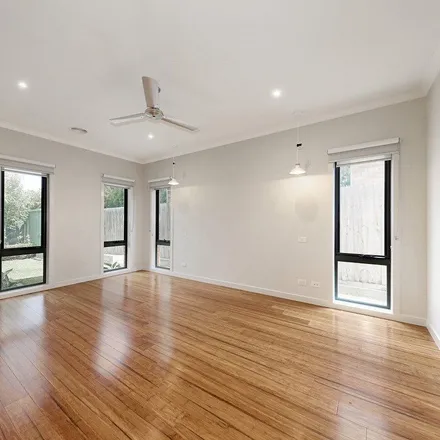 Rent this 5 bed apartment on Centre Road in Bentleigh East VIC 3165, Australia
