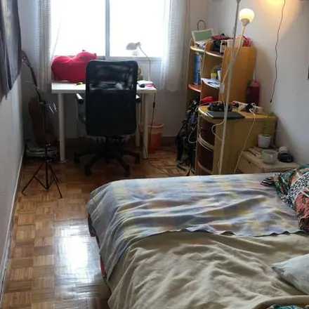 Rent this 4 bed apartment on Puerta de Europa Oeste in Paseo de la Castellana, 189