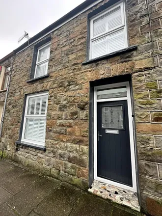 Rent this 3 bed townhouse on Dumfries Street in Treorchy, CF42 6TP