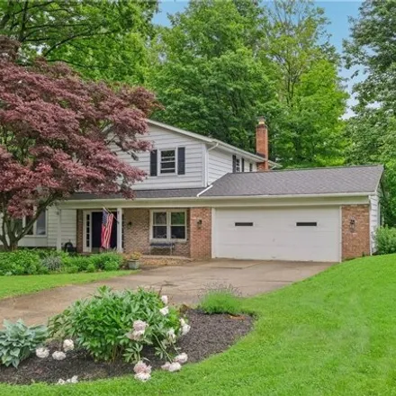 Image 1 - 8691 Lake Forest Trl, Chagrin Falls, Ohio, 44023 - House for sale