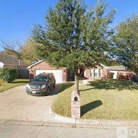 Rent this 3 bed house on 7308 Meadows Drive North