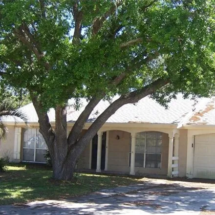 Buy this 2 bed house on 8308 Clover Hill Loop in Bayonet Point, FL 34667