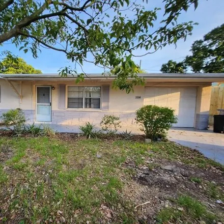 Buy this 2 bed house on 5200 Dove Drive in Elfers, FL 34652