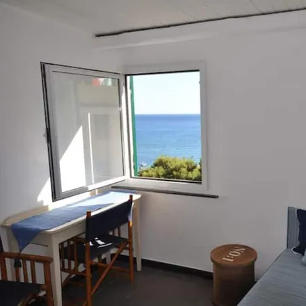 Image 2 - Monterosso al Mare, La Spezia, Italy - Apartment for rent
