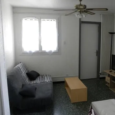 Rent this 3 bed apartment on 30240 Le Grau-du-Roi