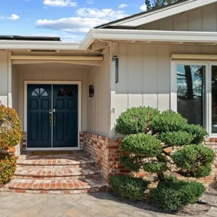 Image 3 - 12077 Marilla Drive, Blue Hills, Saratoga, CA 95070, USA - House for sale