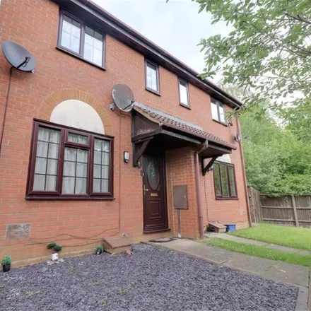 Rent this 3 bed townhouse on Emerson Valley School in Hodder Lane, Bletchley
