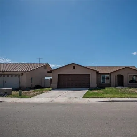 Image 1 - 1315 South Fresno Avenue, Somerton, AZ 85350, USA - House for sale